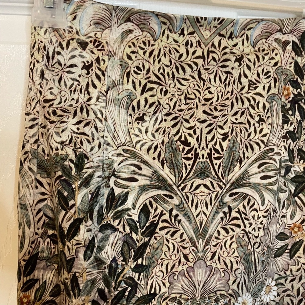 MNG Suit neutral colored floral pattern pencil skirt w/ zipper sz 2 - Picture 6 of 11